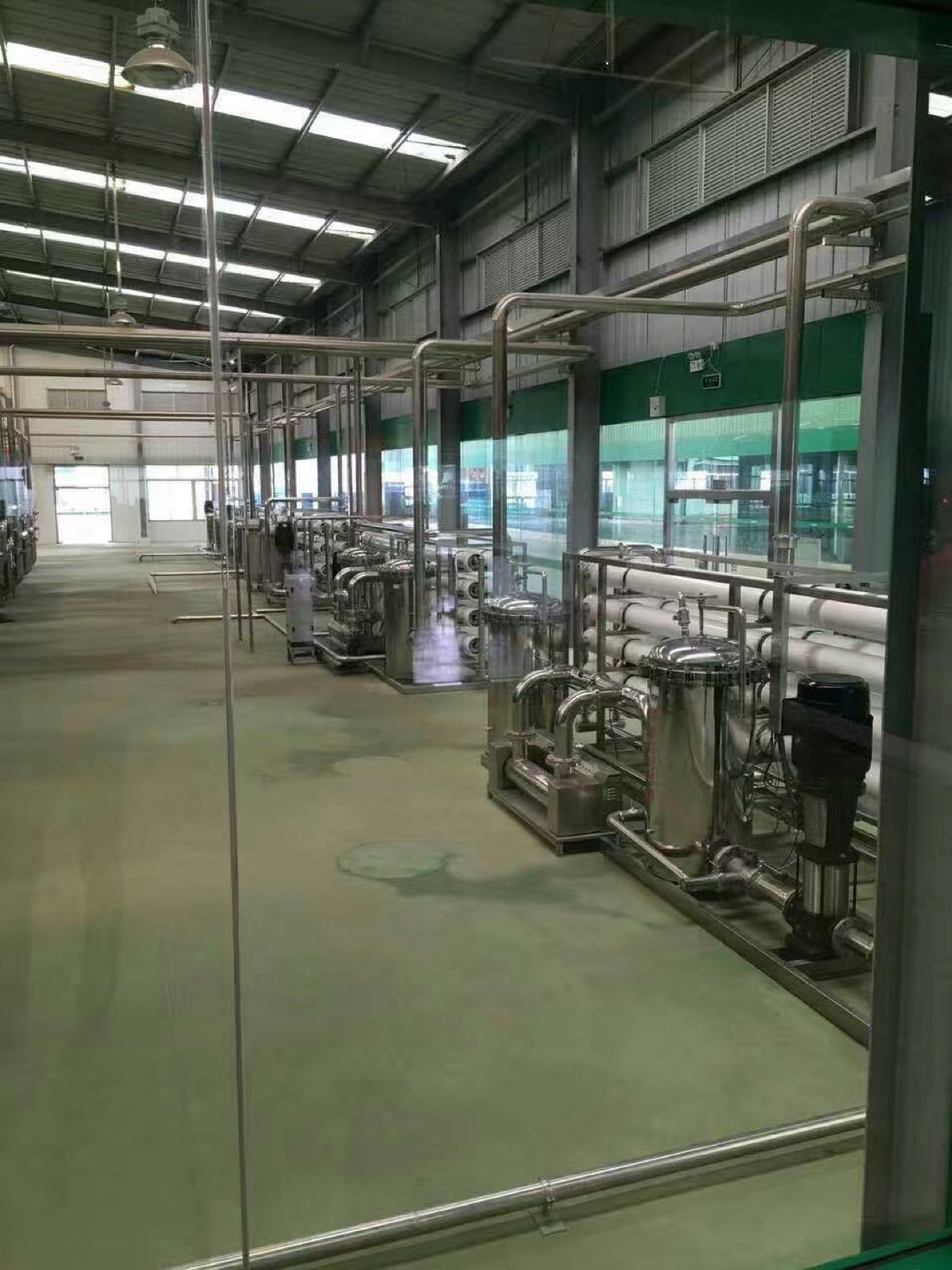 Process water filtration project with stainless steel filter housings